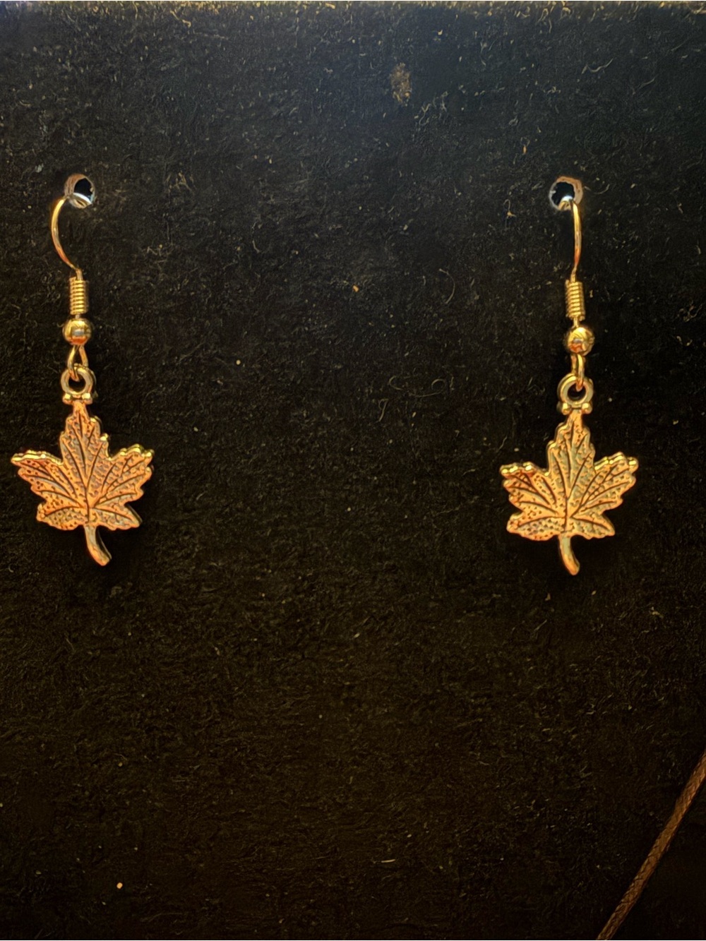 ✴️New✴️SilverLeaf Dangle Earrings (3/$15)